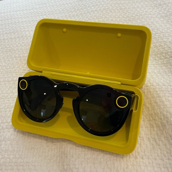 Snapchat Spectacles - Picture 2 of 3